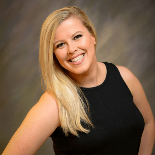 English (American) Voice Actor Amanda L.